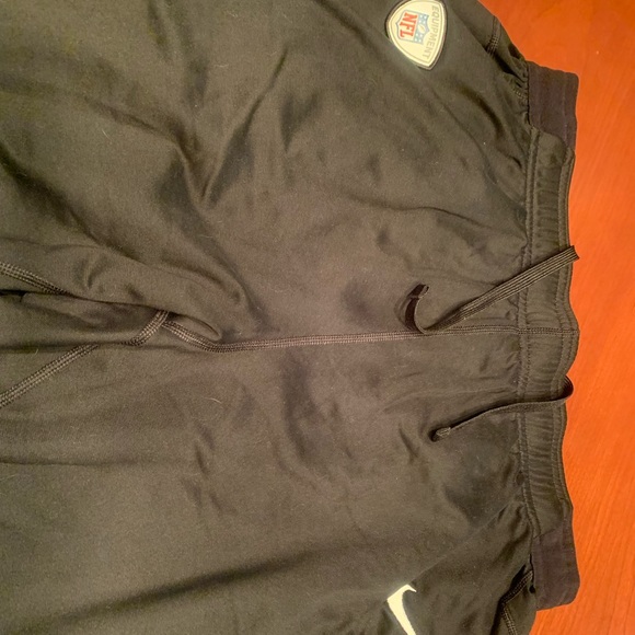 Nike Sweatpants - Picture 2 of 2